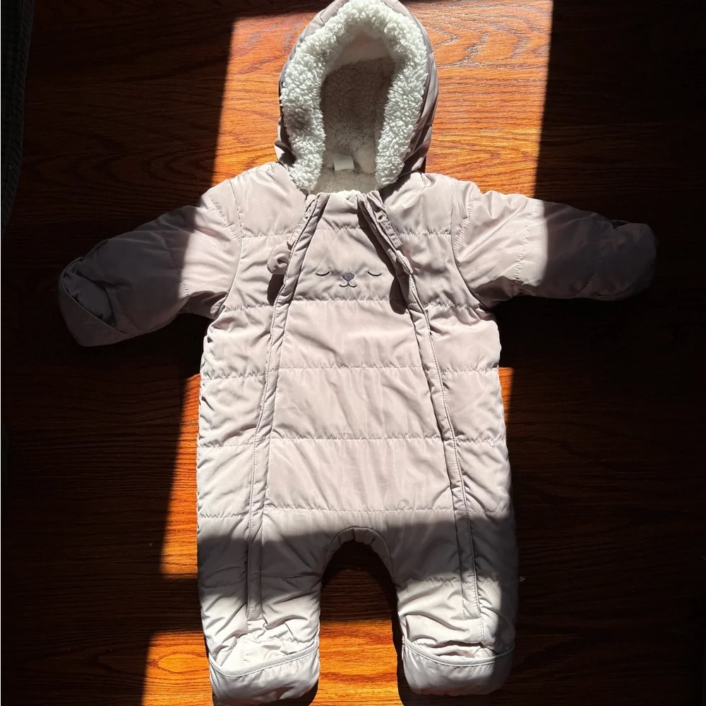 H&M PADDED BABY BUNTING / Size 6 m